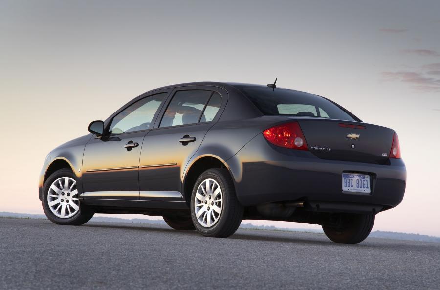  Chevrolet Cobalt 2005 года  (фото 4 из 60)